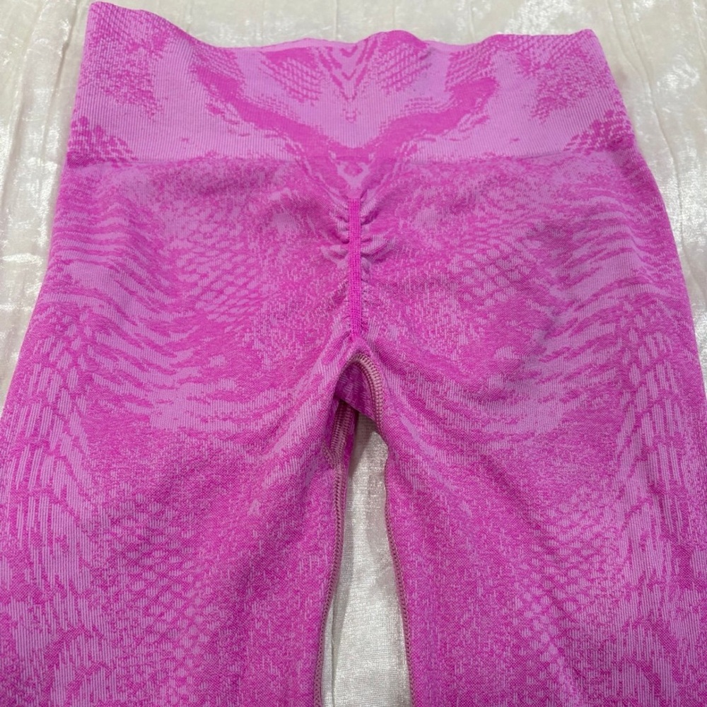 Sour pink animal print gymshark leggings